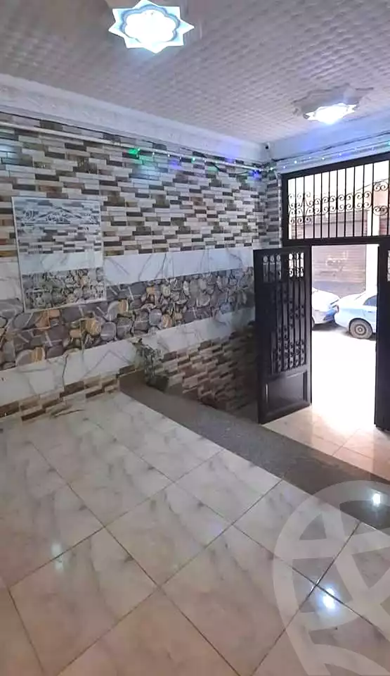 https://aqarmap.com.eg/en/listing/7092546-for-rent-alexandria-bw-qyr-street-8