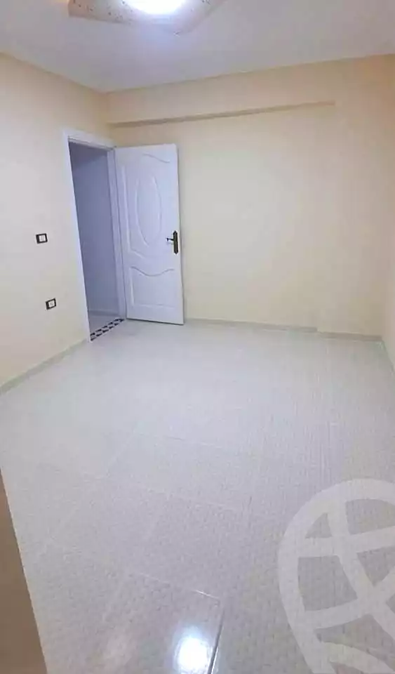 https://aqarmap.com.eg/en/listing/7092546-for-rent-alexandria-bw-qyr-street-8
