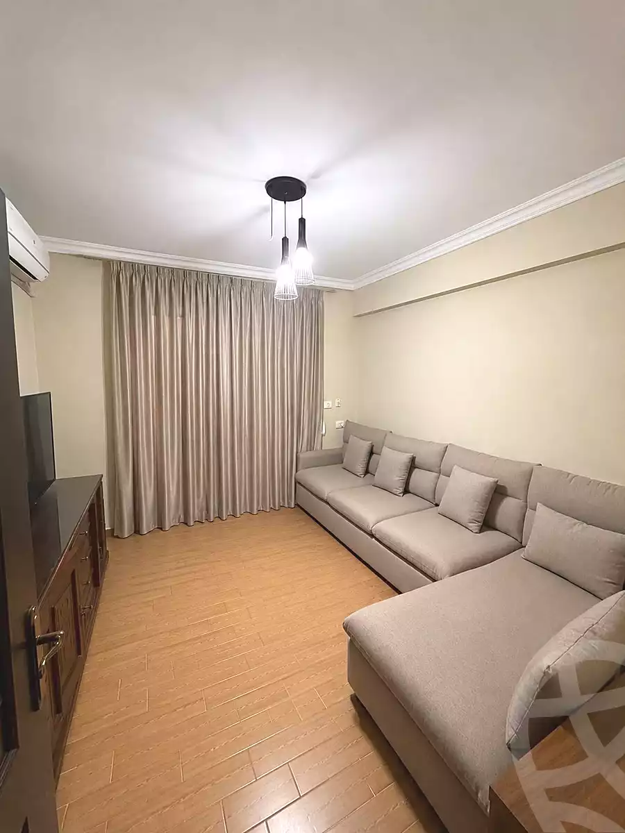 https://aqarmap.com.eg/en/listing/7092637-for-sale-cairo-new-cairo-south-investors-zizinia-st