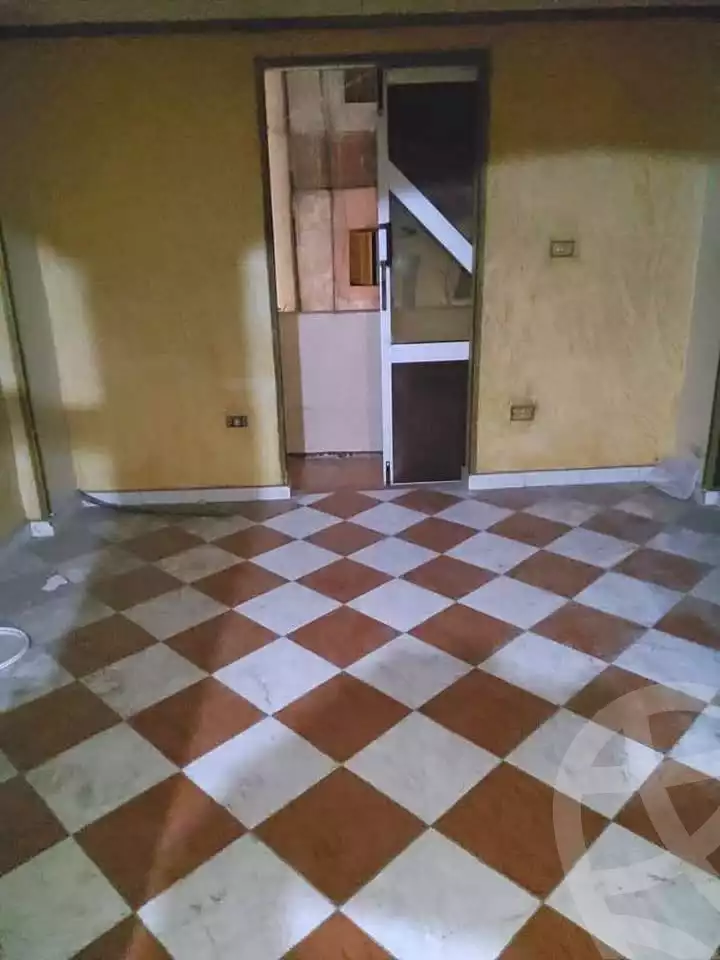 https://aqarmap.com.eg/ar/listing/7092723-for-sale-alexandria-el-asafra-shr-45