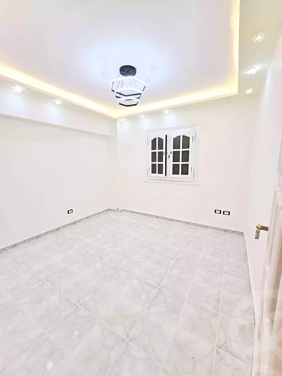 https://aqarmap.com.eg/ar/listing/7093197-for-sale-alexandria-al-agamy-shataa-el-nakheel