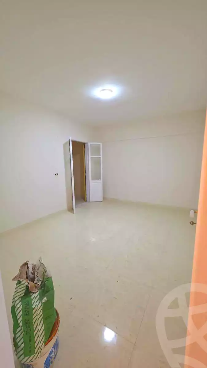 https://aqarmap.com.eg/ar/listing/7093267-for-sale-alexandria-el-mandara-khalf-al-sheikh-mohammed-abd-al-halim-st