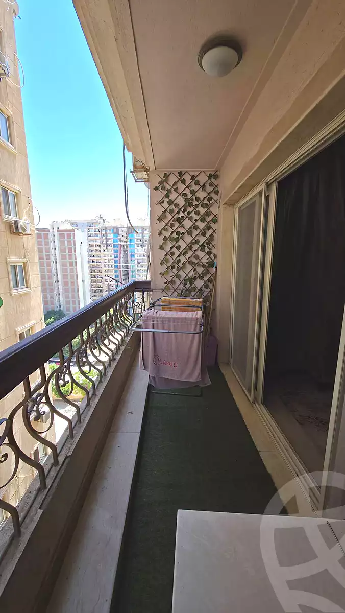 https://aqarmap.com.eg/en/listing/7093276-for-sale-alexandria-ganaklis