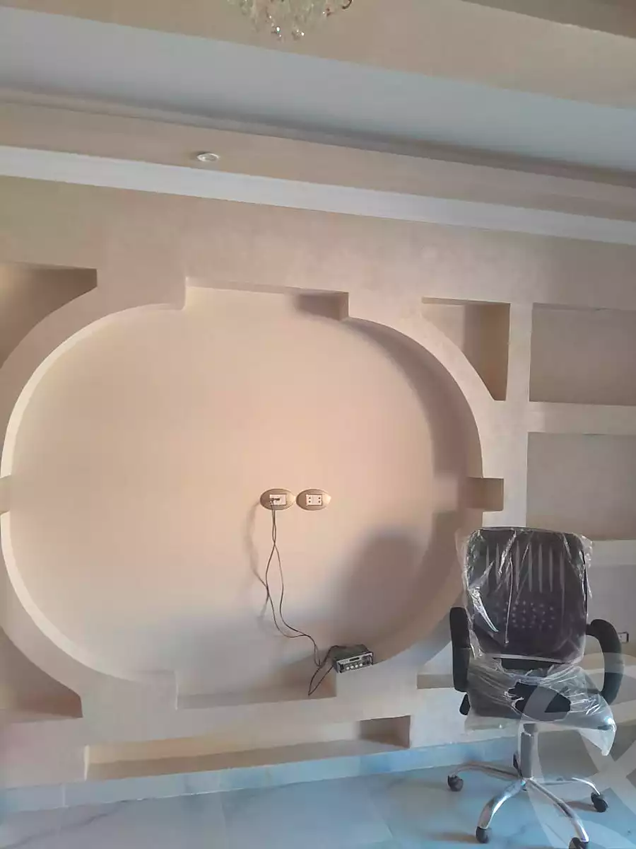 https://aqarmap.com.eg/en/listing/7093354-for-sale-cairo-el-shorouk-compounds-maadi-view