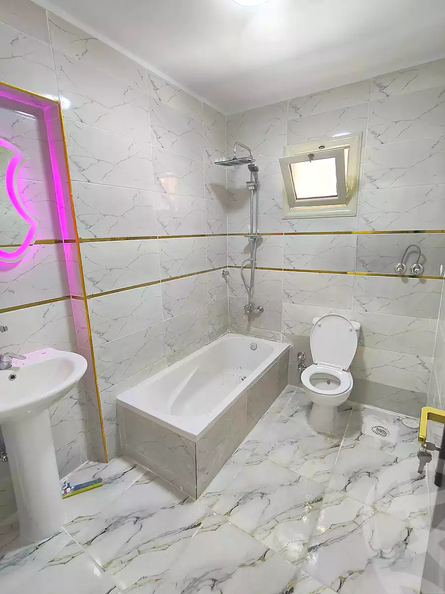 https://aqarmap.com.eg/ar/listing/7093381-for-sale-alexandria-el-asafra-l-sfr-bhry