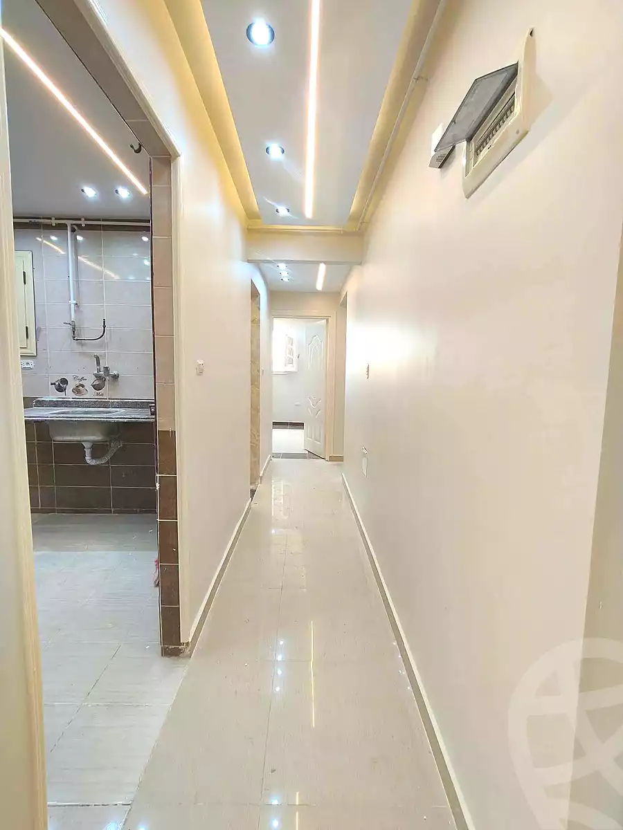 https://aqarmap.com.eg/ar/listing/7093445-for-sale-alexandria-sydy-bshr-sydy-bshr-bhry-khalil-hamada-st
