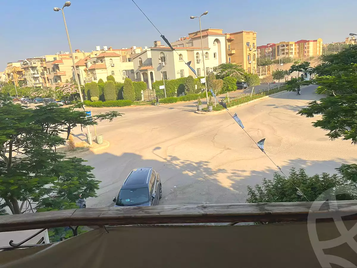https://aqarmap.com.eg/ar/listing/7093444-for-sale-cairo-new-cairo-ganob-el-akadamiya-south-academy-b-aisha-abd-el-rahman-st