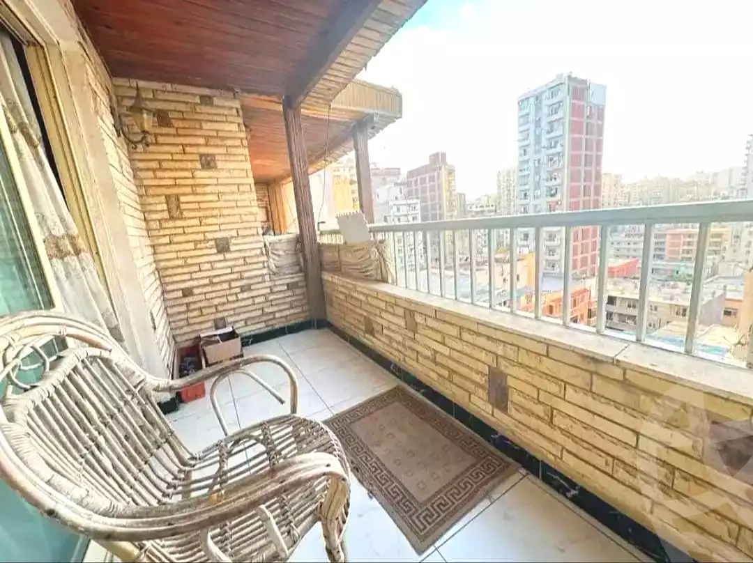 https://aqarmap.com.eg/en/listing/7093465-for-sale-alexandria-zezenia
