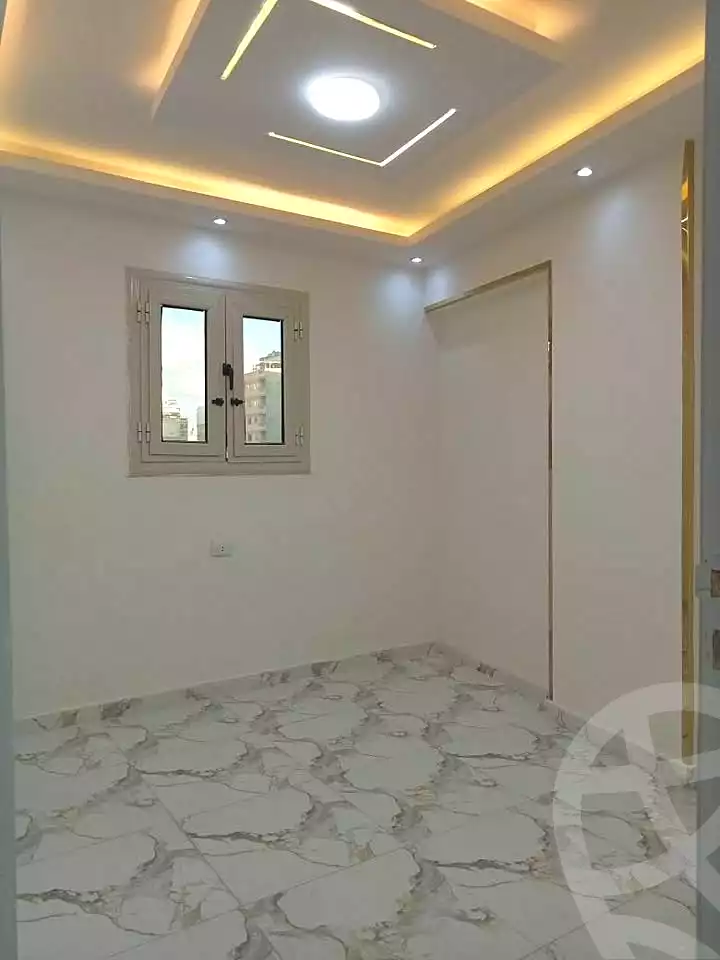 https://aqarmap.com.eg/ar/listing/7093559-for-sale-alexandria-sydy-bshr-shr-mlk-hfny