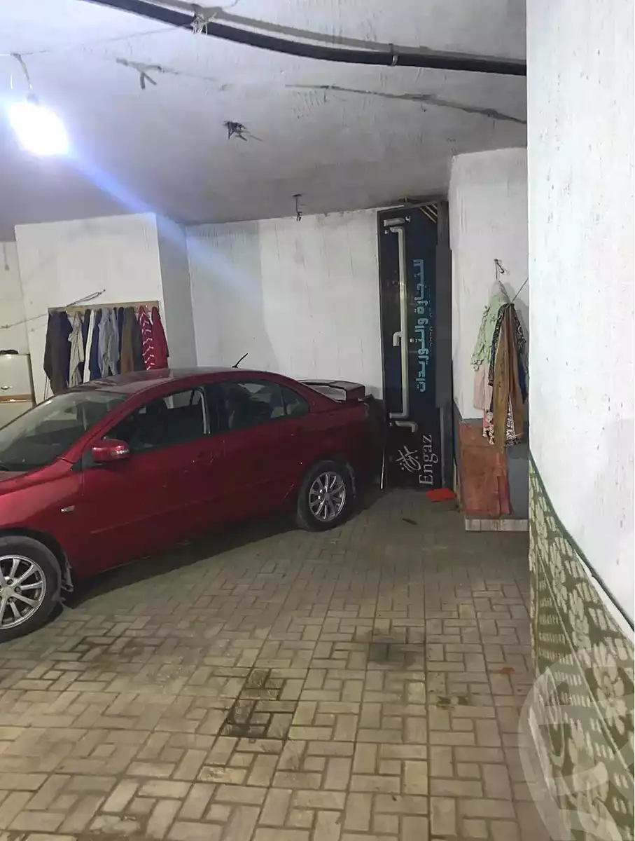 https://aqarmap.com.eg/en/listing/7093569-for-sale-alexandria-sydy-bshr