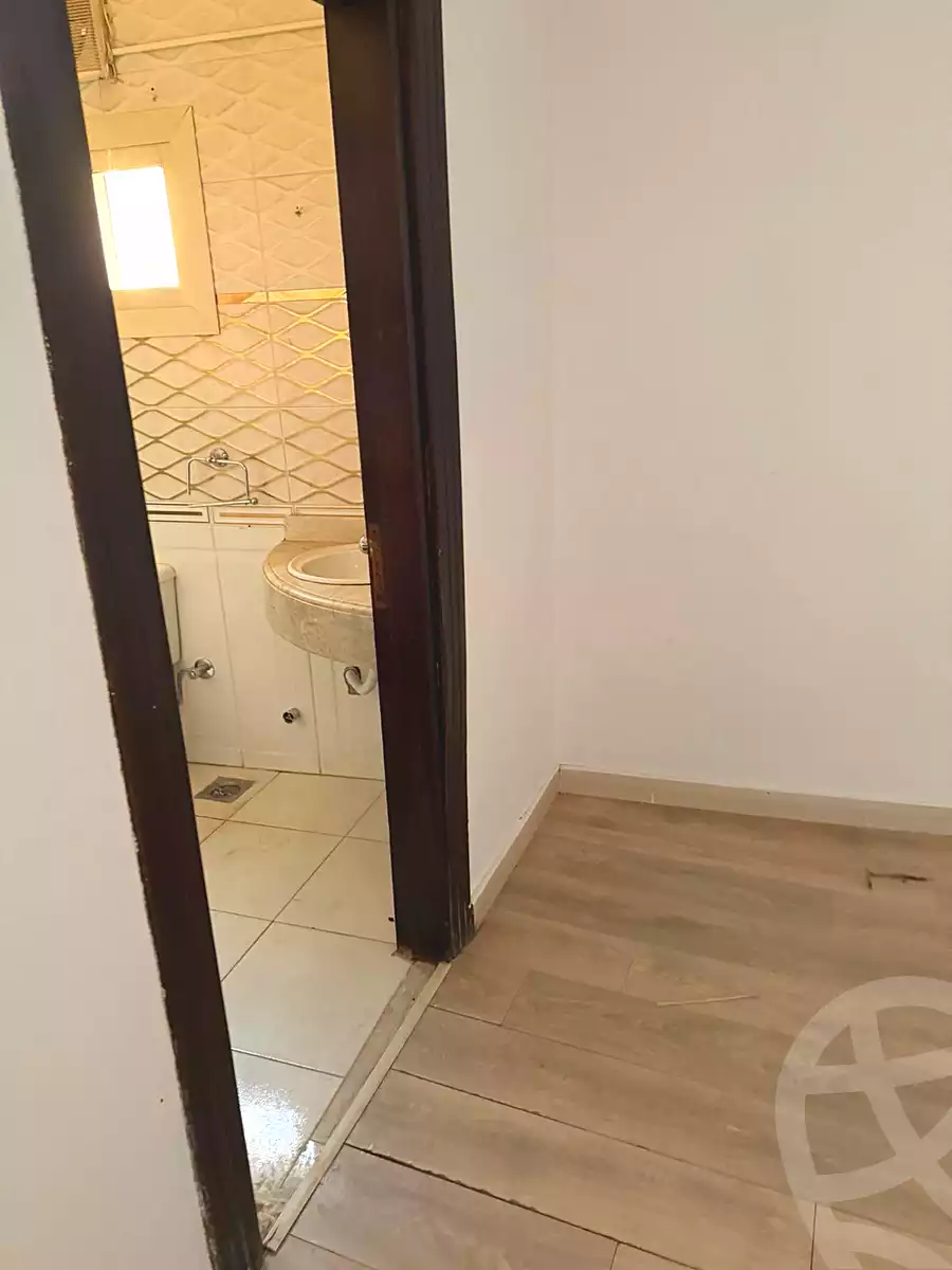 https://aqarmap.com.eg/ar/listing/7093641-for-sale-cairo-new-cairo-el-banafsg-el-banafsag-omarat-al-gabri-st