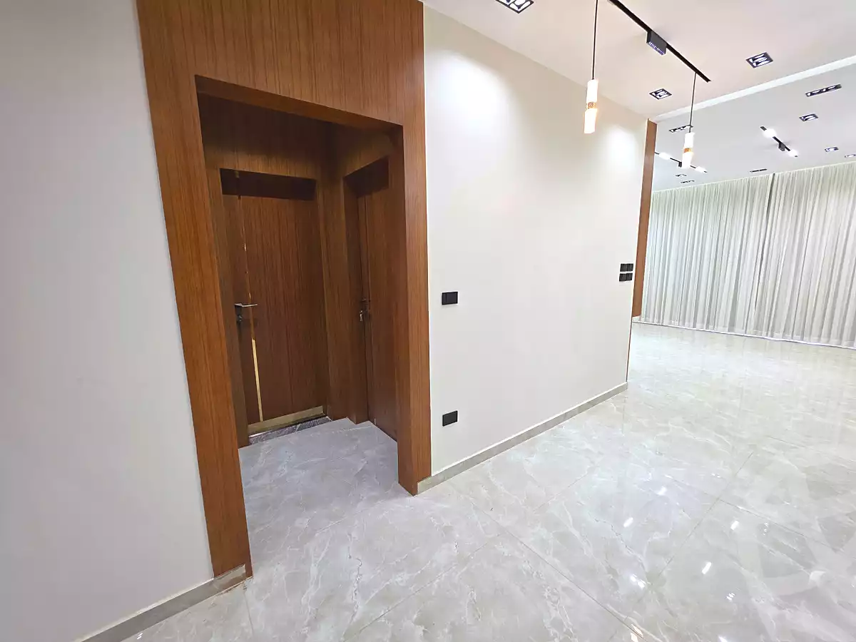 https://aqarmap.com.eg/en/listing/7093663-for-rent-cairo-new-cairo-compounds-lakeview-residence