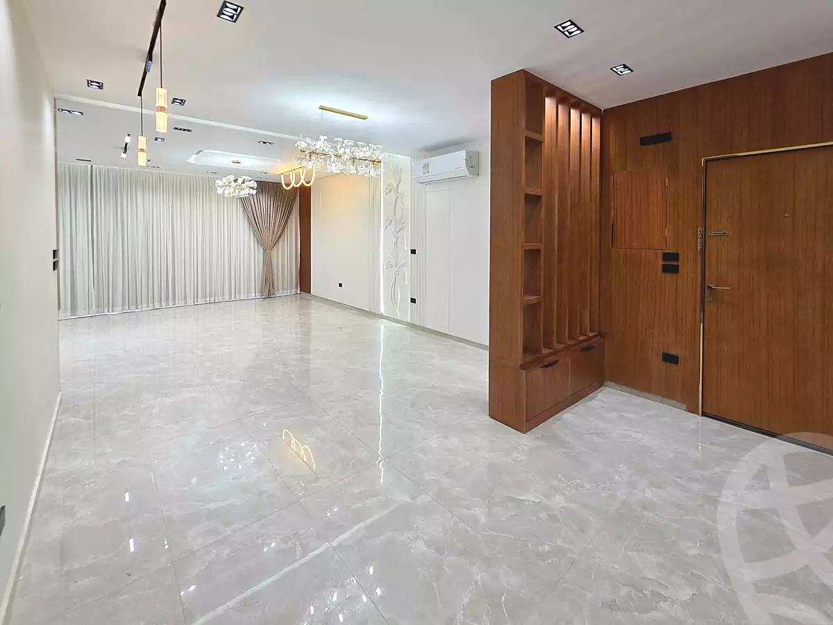 https://aqarmap.com.eg/en/listing/7093663-for-rent-cairo-new-cairo-compounds-lakeview-residence