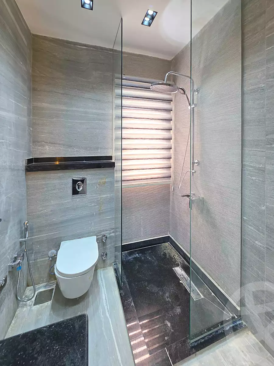 https://aqarmap.com.eg/en/listing/7093663-for-rent-cairo-new-cairo-compounds-lakeview-residence