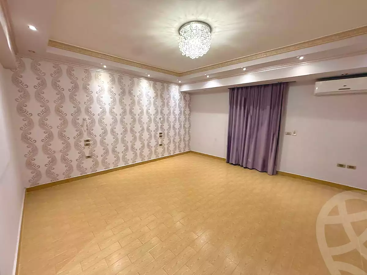 https://aqarmap.com.eg/ar/listing/7093644-for-sale-cairo-new-cairo-el-narges-el-narges-omarat-ahmed-lotfy-el-sayed-st
