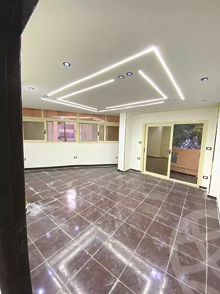 https://aqarmap.com.eg/ar/listing/7091179-for-sale-alexandria-al-agamy-lbytsh-el-salam-st