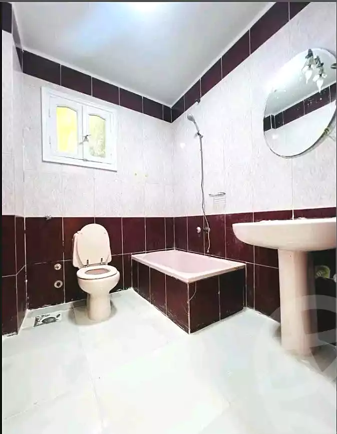 https://aqarmap.com.eg/ar/listing/7093750-for-sale-alexandria-al-agamy-shataa-el-nakheel