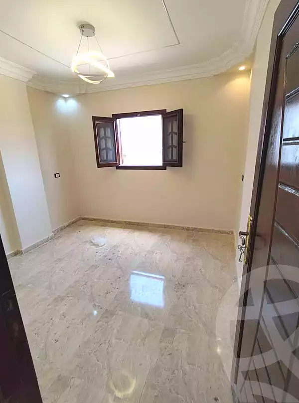 https://aqarmap.com.eg/ar/listing/7093840-for-sale-alexandria-al-agamy-bw-ywsf