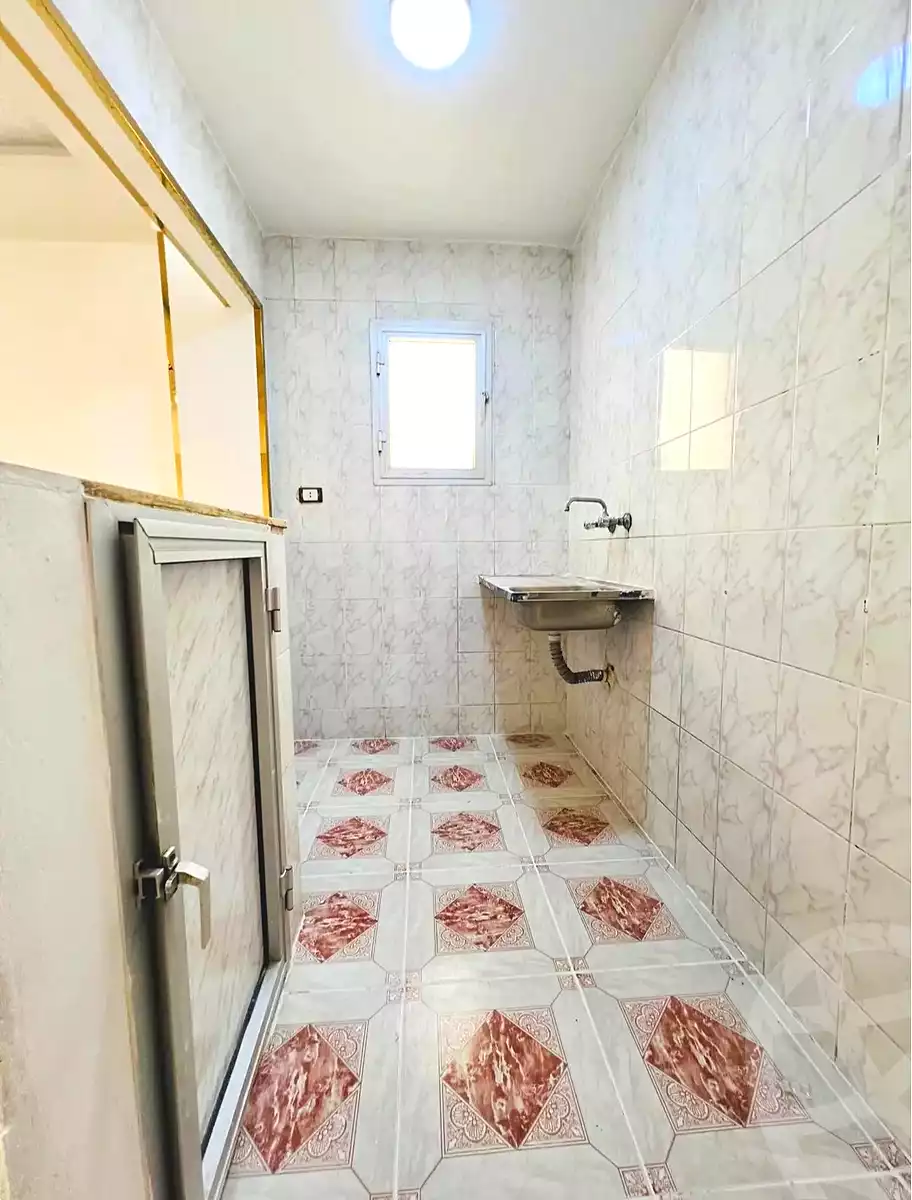 https://aqarmap.com.eg/en/listing/7094184-for-sale-alexandria-al-agamy