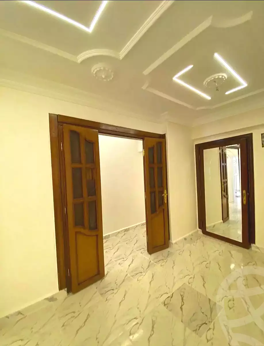 https://aqarmap.com.eg/en/listing/7094231-for-rent-alexandria-el-mandara-shr-mlk-hfny