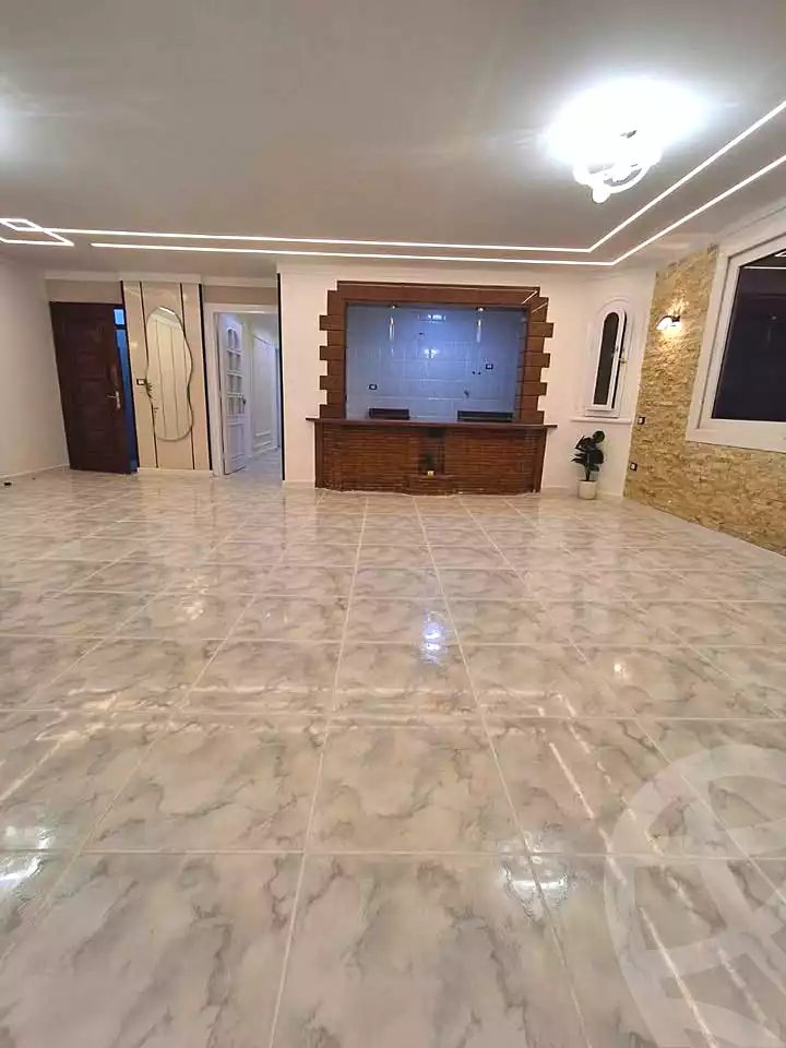https://aqarmap.com.eg/en/listing/7094253-for-sale-alexandria-al-agamy-shataa-el-nakheel-street-4