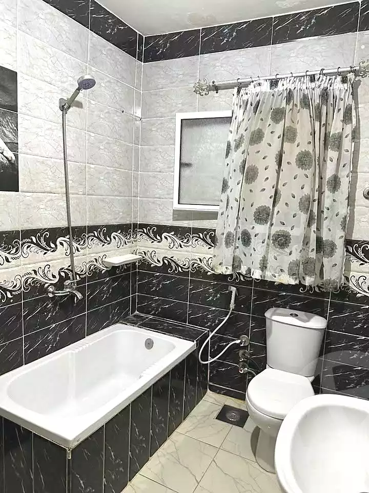 https://aqarmap.com.eg/ar/listing/7094391-for-sale-alexandria-al-agamy-el-hanouvel-al-asdakaa-st