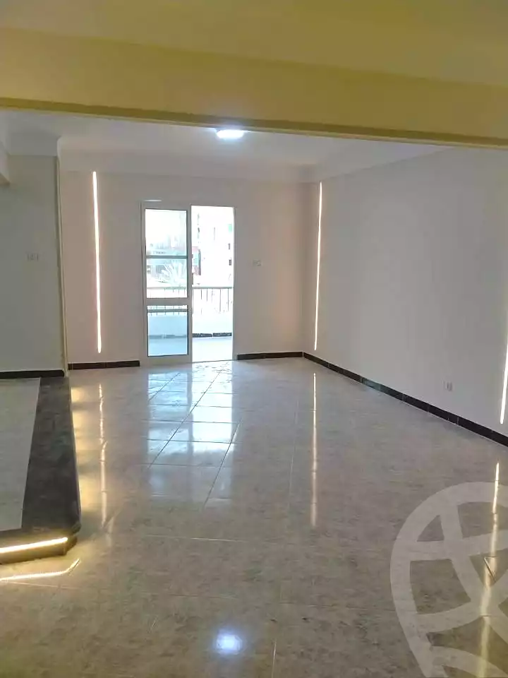 https://aqarmap.com.eg/ar/listing/7094400-for-sale-alexandria-al-agamy-el-hanouvel-al-haded-we-al-soulb-st