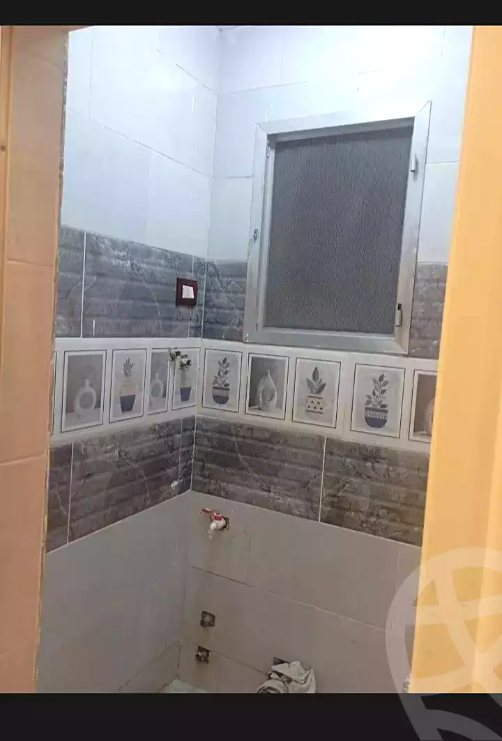 https://aqarmap.com.eg/en/listing/7094449-for-sale-alexandria-el-asafra-l-sfr-bhry