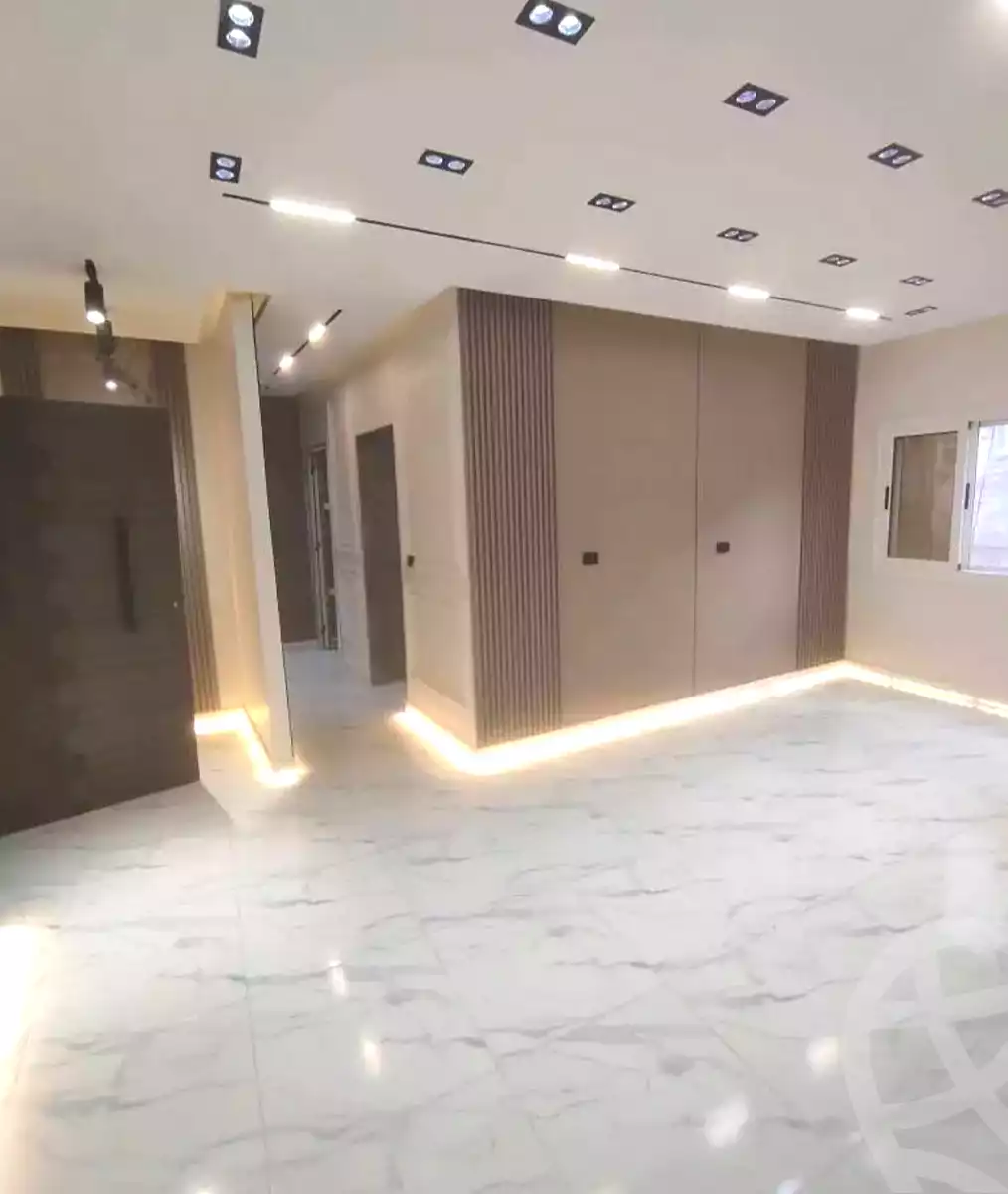 https://aqarmap.com.eg/ar/listing/7094495-for-sale-alexandria-al-agamy-lbytsh-shahr-al-assal-st