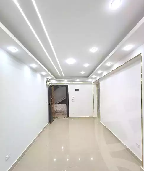 https://aqarmap.com.eg/ar/listing/7094578-for-sale-alexandria-bw-qyr-street-25