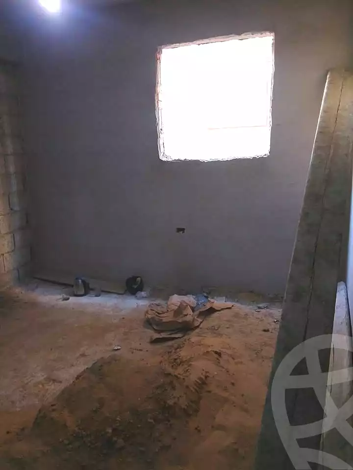 https://aqarmap.com.eg/ar/listing/7094637-for-sale-alexandria-bw-qyr-street-25