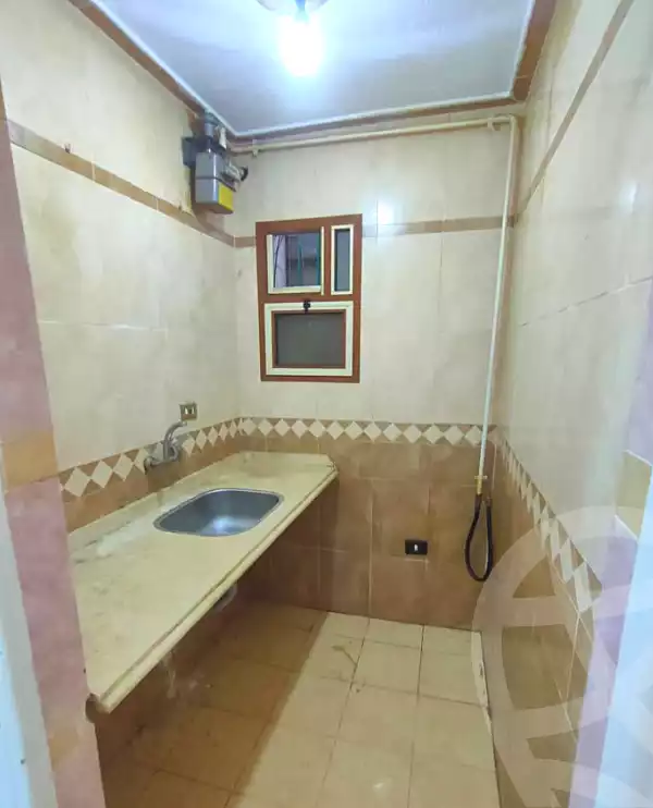 https://aqarmap.com.eg/ar/listing/7091480-for-sale-alexandria-lsywf-el-falki