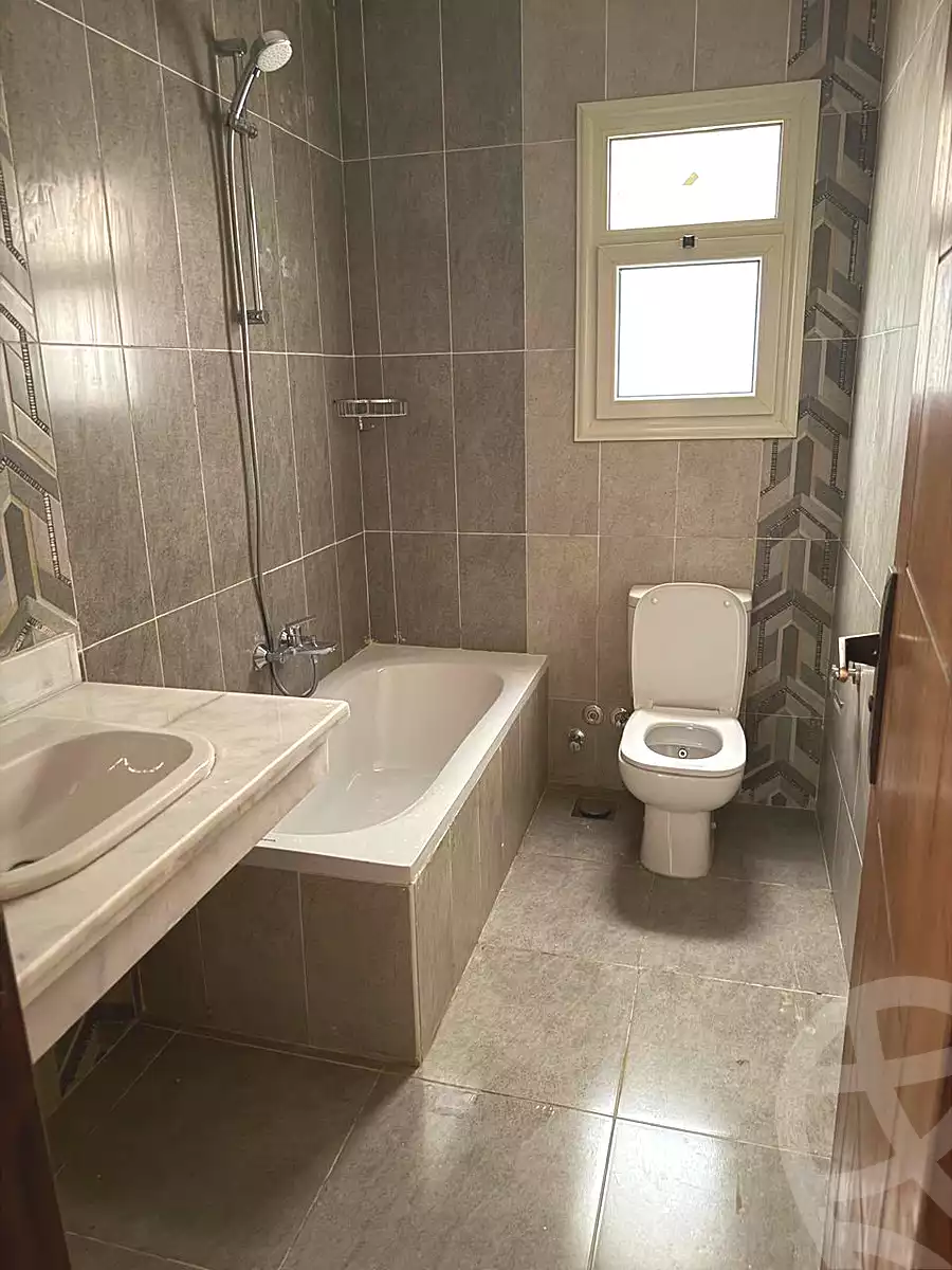 https://aqarmap.com.eg/en/listing/7094829-for-rent-cairo-new-cairo-compounds-brwmynd-ryzydns-wdy-djl-llttwyr