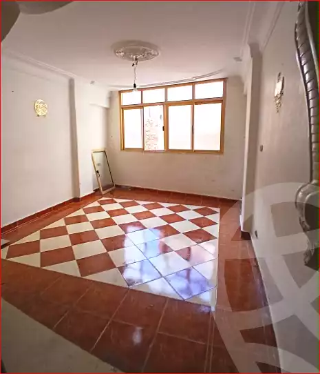 https://aqarmap.com.eg/ar/listing/7094903-for-sale-alexandria-lsywf-el-falki