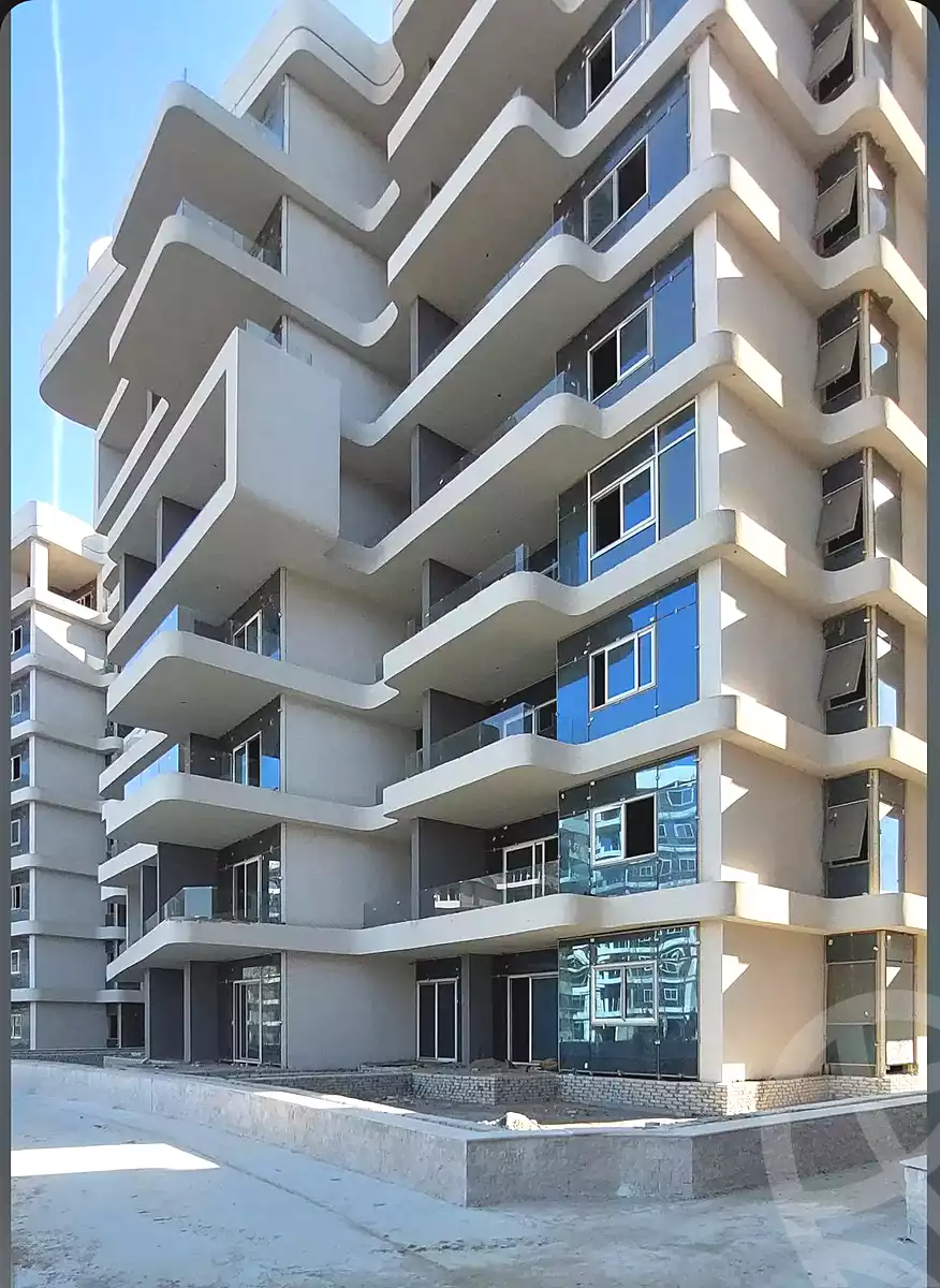 https://aqarmap.com.eg/ar/listing/7095116-for-sale-cairo-new-administrative-capital-r7-kmbwnd-syrnw-nyw-bln-llttwyr