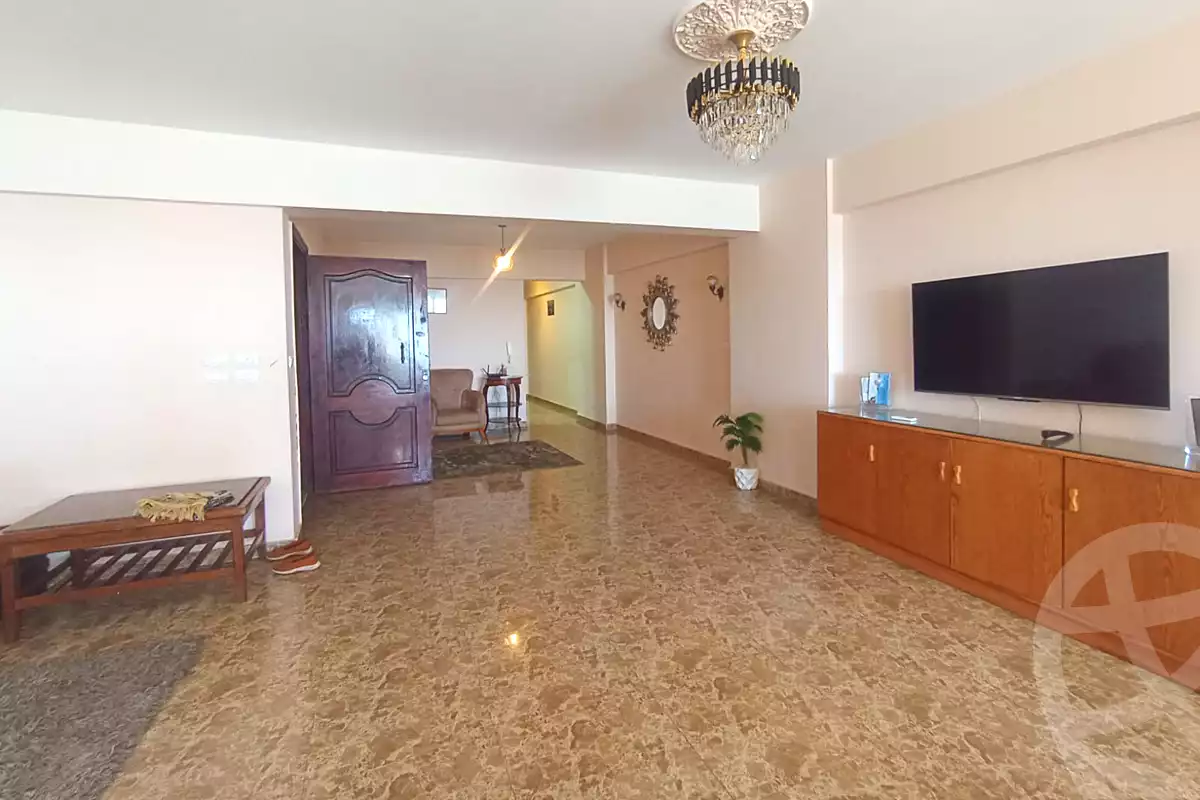 https://aqarmap.com.eg/ar/listing/7095279-for-sale-alexandria-ibrahimia-shr-ljysh