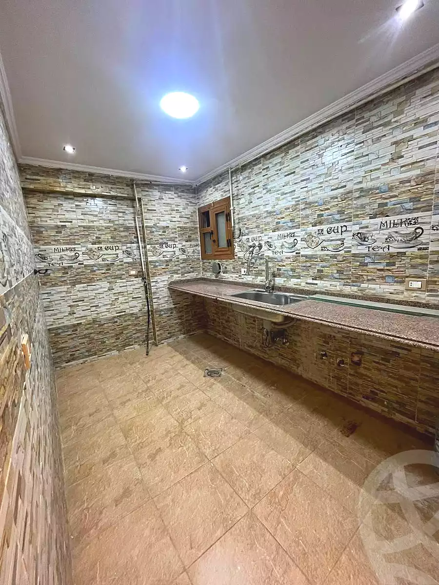 https://aqarmap.com.eg/en/listing/7095631-for-sale-alexandria-al-agamy-lbytsh-el-reyad-st