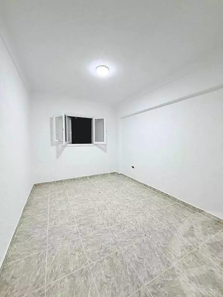 https://aqarmap.com.eg/ar/listing/7095771-for-sale-alexandria-al-agamy-shataa-el-nakheel
