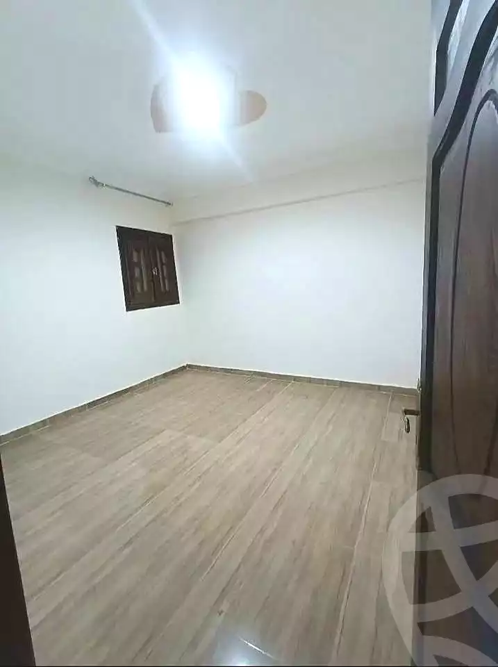 https://aqarmap.com.eg/en/listing/7095817-for-rent-alexandria-al-agamy-lbytsh-shahr-al-assal-st