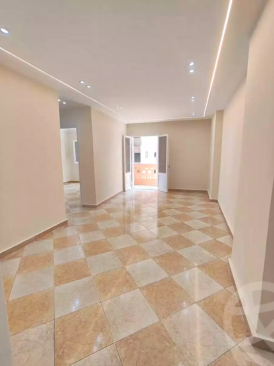 https://aqarmap.com.eg/en/listing/7095874-for-sale-alexandria-el-asafra-shr-45