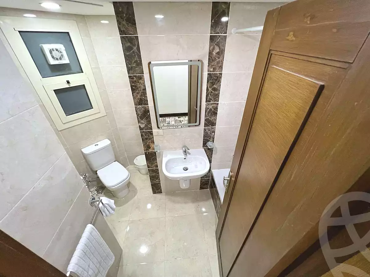https://aqarmap.com.eg/en/listing/7095981-for-rent-cairo-new-cairo-compounds-nyoum-nyw-kyrw