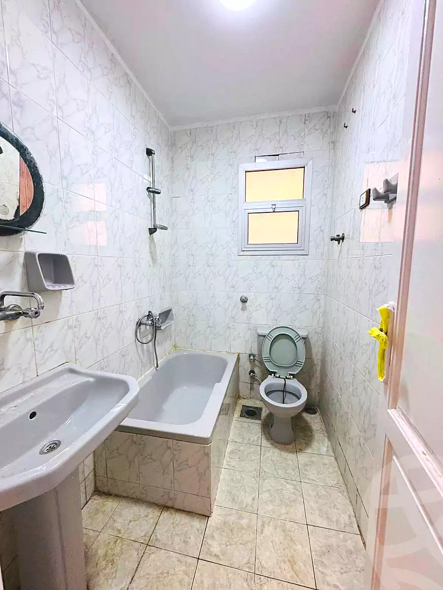 https://aqarmap.com.eg/ar/listing/7096015-for-sale-alexandria-al-agamy-shataa-el-nakheel