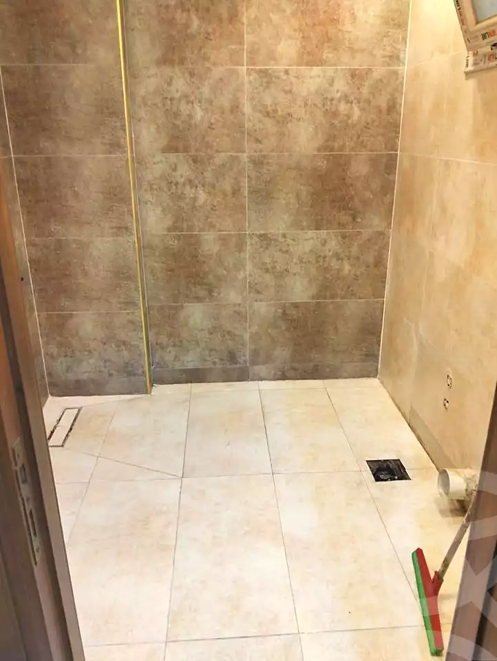 https://aqarmap.com.eg/en/listing/7096068-for-sale-alexandria-el-asafra-el-madina-el-monawwara-st