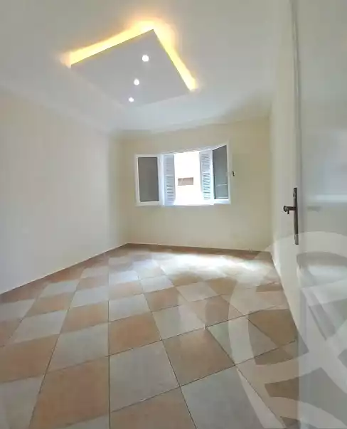 https://aqarmap.com.eg/en/listing/7096147-for-sale-alexandria-el-asafra-shr-45