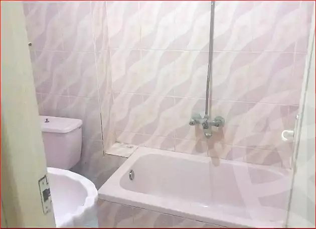 https://aqarmap.com.eg/ar/listing/7096685-for-rent-alexandria-sydy-bshr-sydy-bshr-bhry-shr-mhmwd-l-yswy