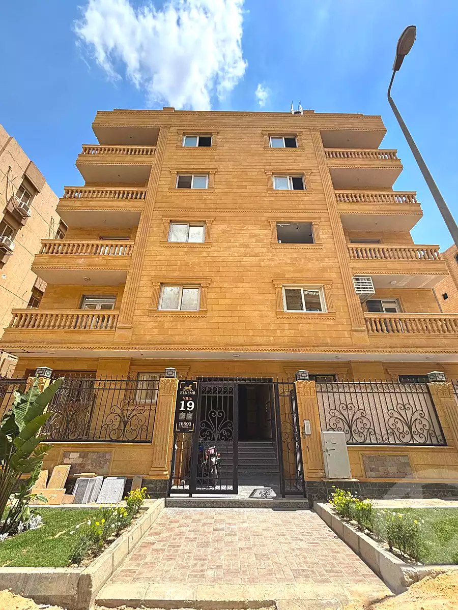 https://aqarmap.com.eg/ar/listing/7096790-for-sale-cairo-new-cairo-el-lotus-lotus-south