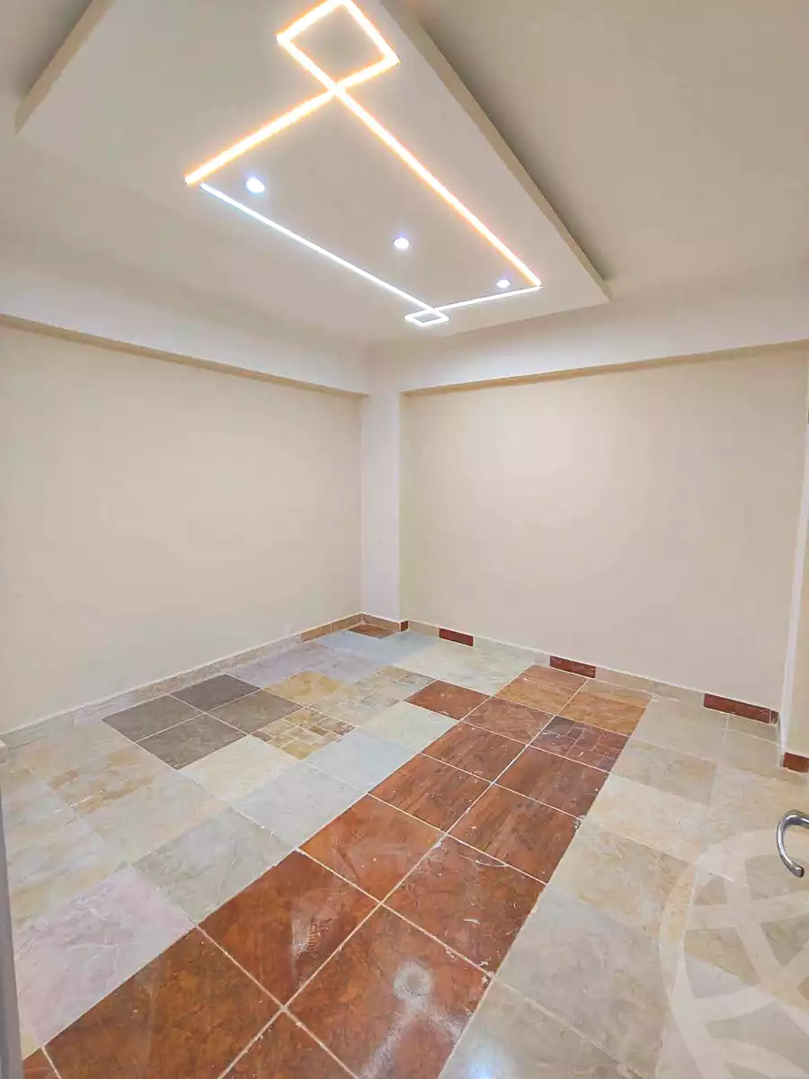 https://aqarmap.com.eg/ar/listing/7096907-for-sale-alexandria-lsywf-el-falki