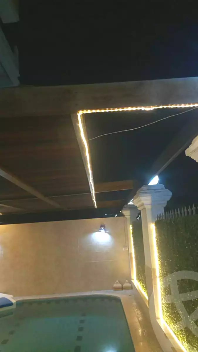 https://aqarmap.com.eg/ar/listing/7097014-for-sale-cairo-6th-of-october-hadaeq-october-compounds-el-fardoos-city