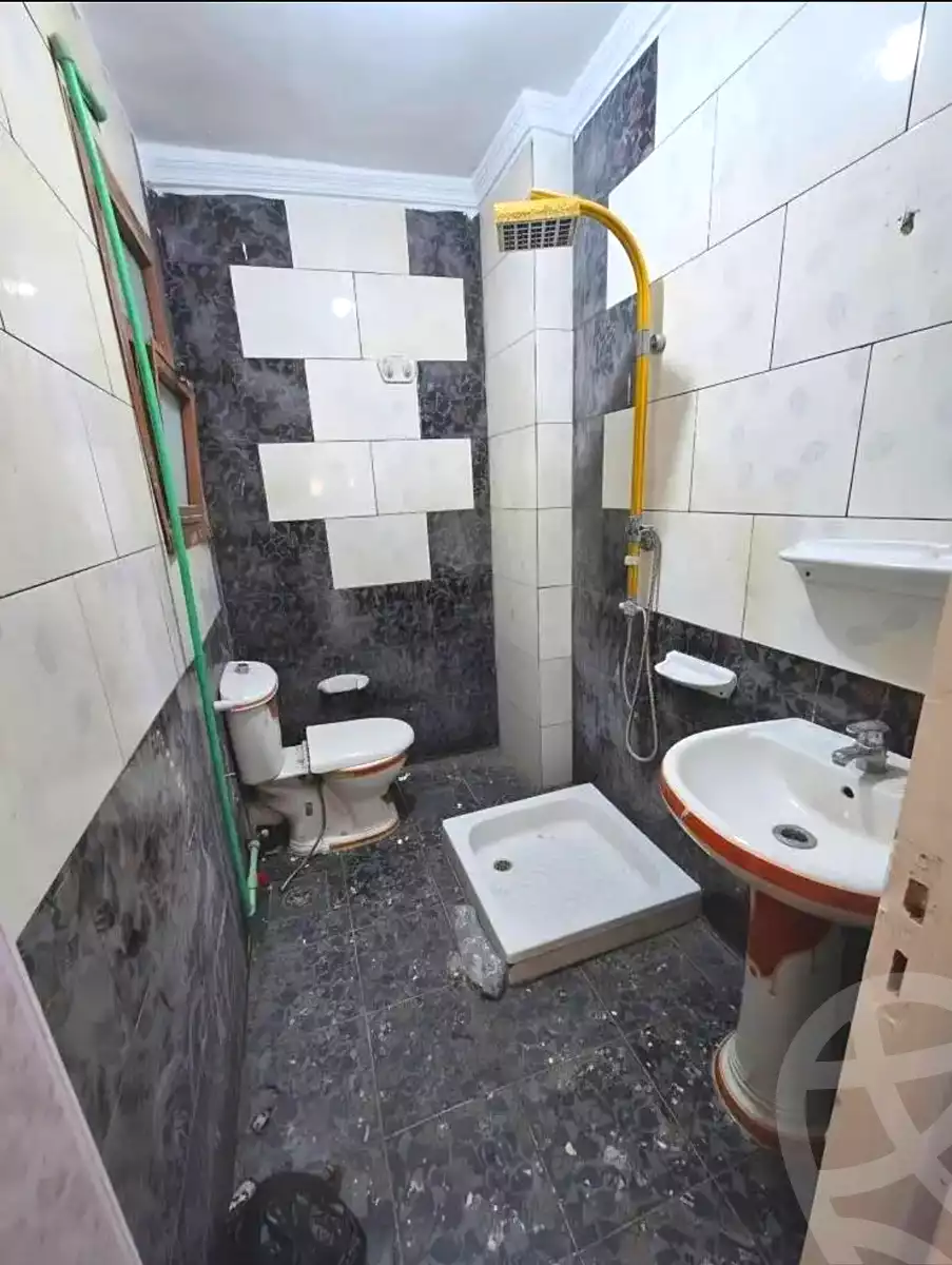 https://aqarmap.com.eg/en/listing/7097163-for-sale-alexandria-al-agamy-el-hanouvel-al-haded-we-al-soulb-st