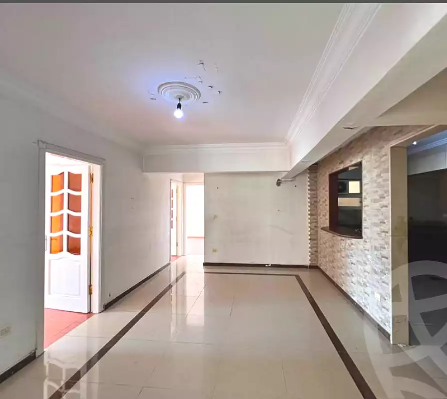 https://aqarmap.com.eg/en/listing/7097169-for-sale-alexandria-moharram-bey-el-gehaz-el-markazy-compound